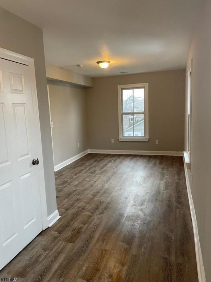 64 Maple Ave #2A - Photo 2 of 9