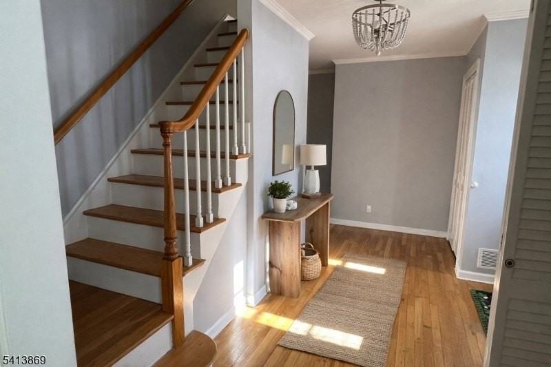 7 Seminole Way - Photo 2 of 14