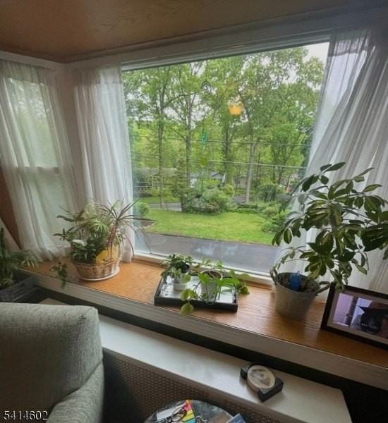 83 Chestnut Hill Dr W - Photo 4 of 9