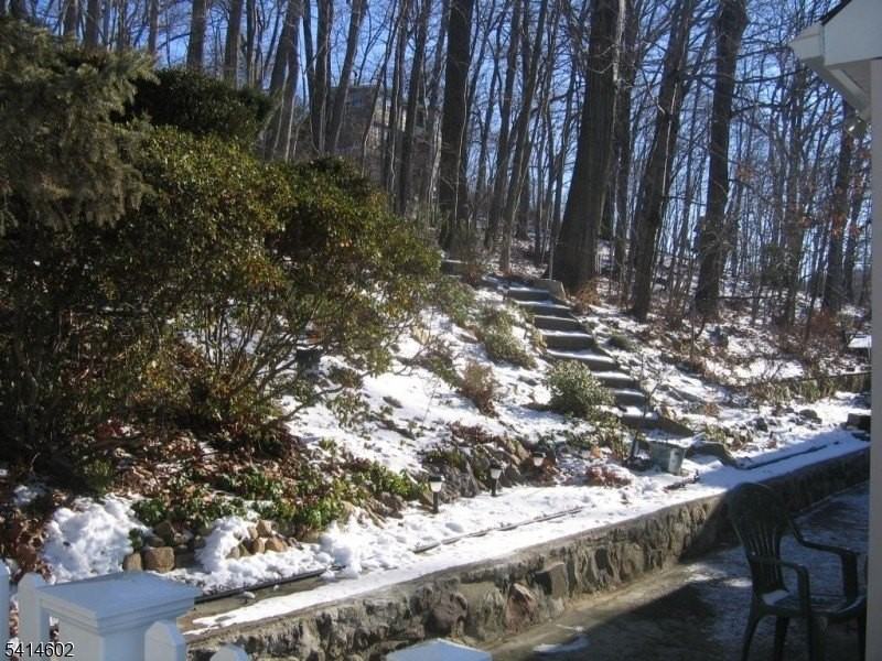 83 Chestnut Hill Dr W - Photo 7 of 9