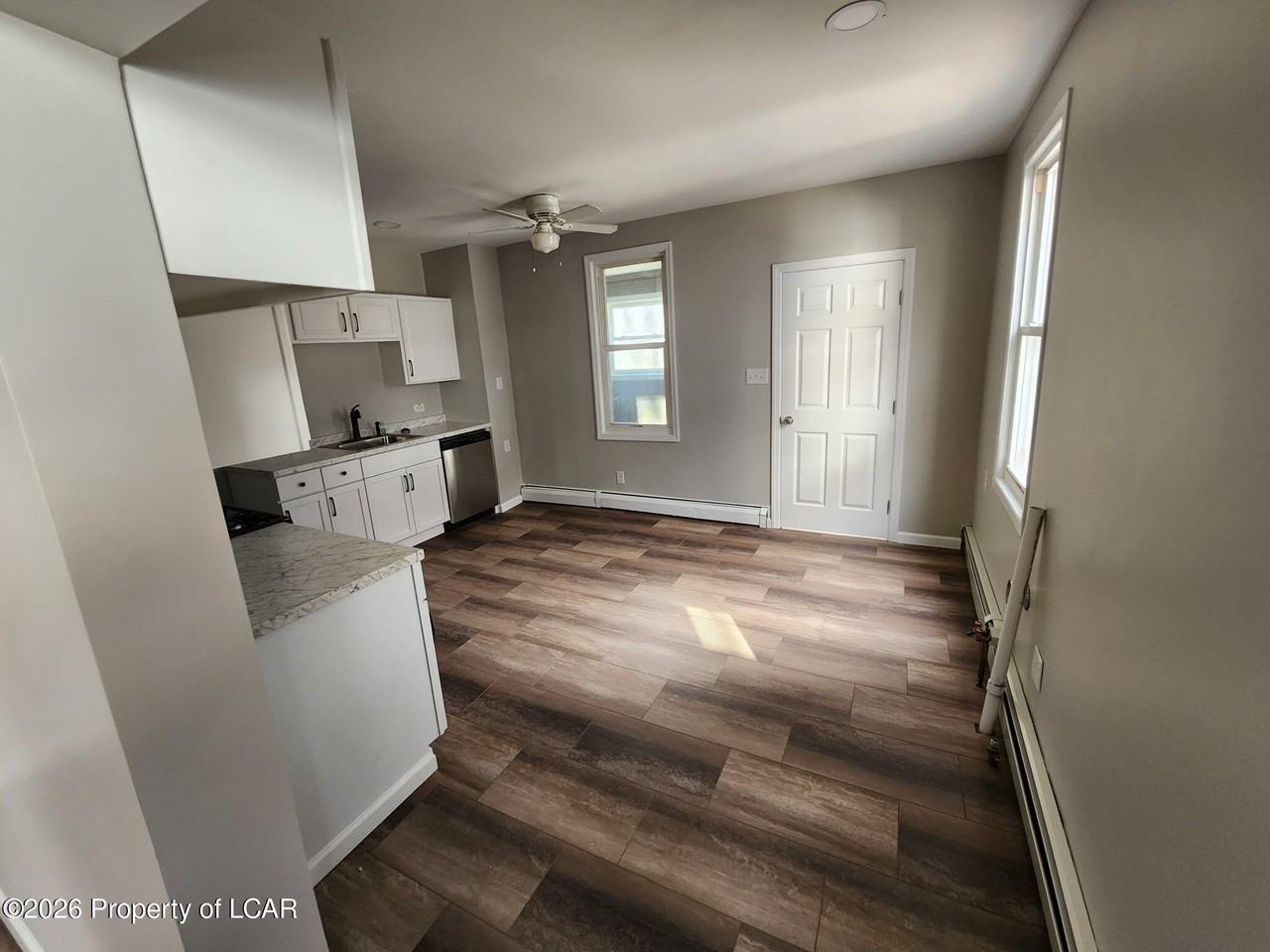 98 W Walnut St - Photo 2 of 26