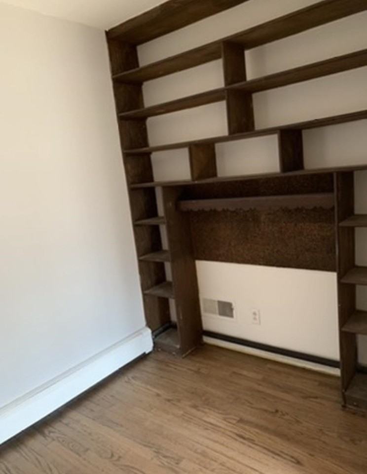 933 Lafayette Ave - Photo 7 of 9