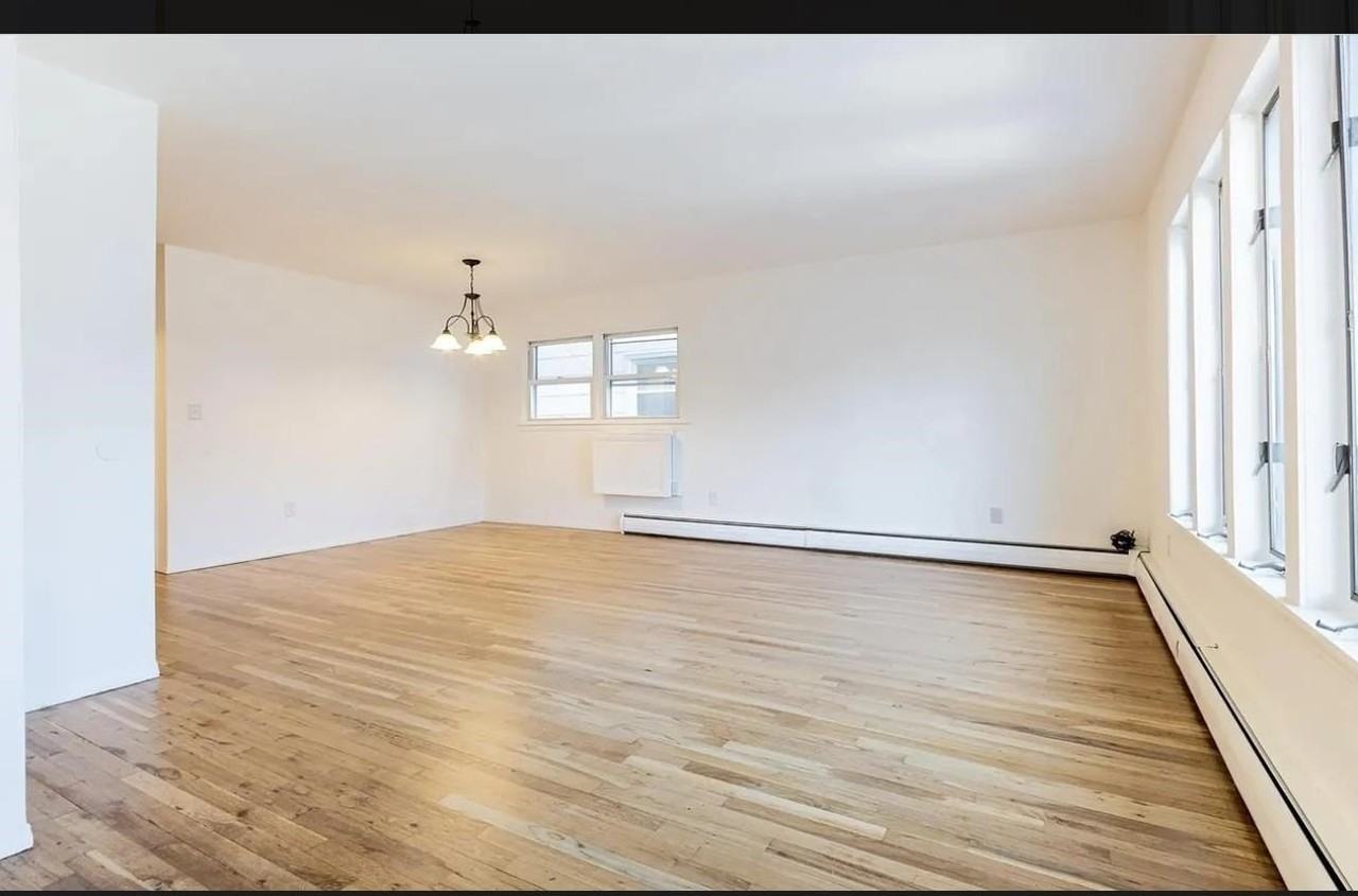 136 Suburbia Ter #1 - Photo 5 of 13