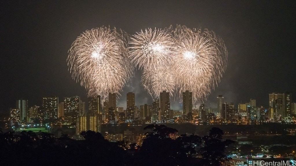 3043 Alencastre Pl Unit A - Photo 3 of 24