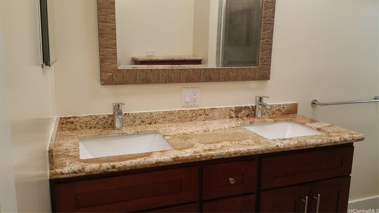 3043 Alencastre Pl Unit A - Photo 7 of 24