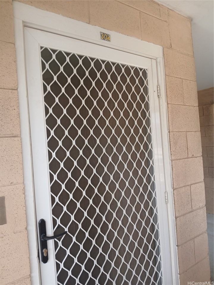 2318 Lime St - Photo 3 of 16