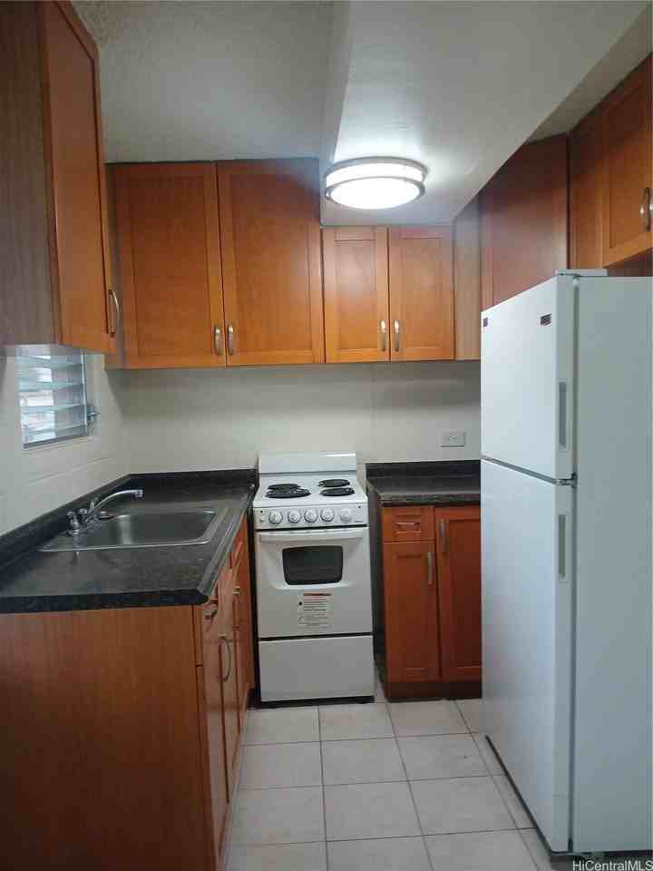 2318 Lime St - Photo 5 of 16