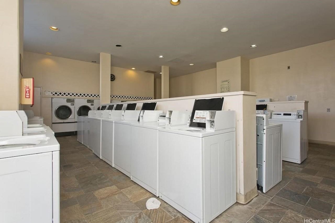 2240 Kuhio Ave Apt 1002 - Photo 7 of 7