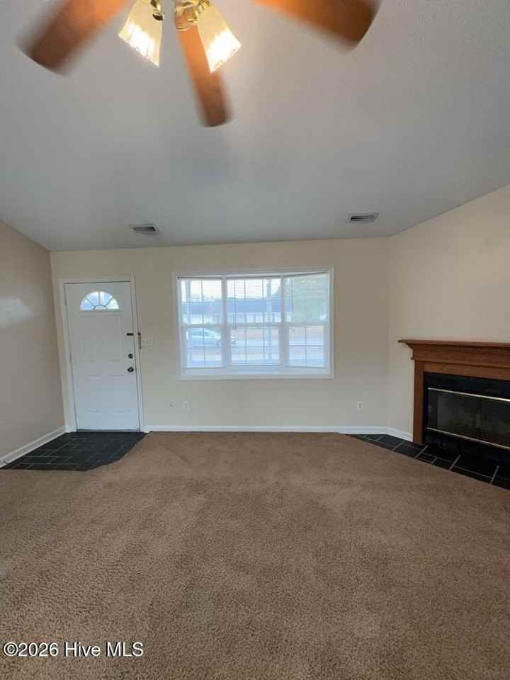 708 Covington Ct - Photo 4 of 18