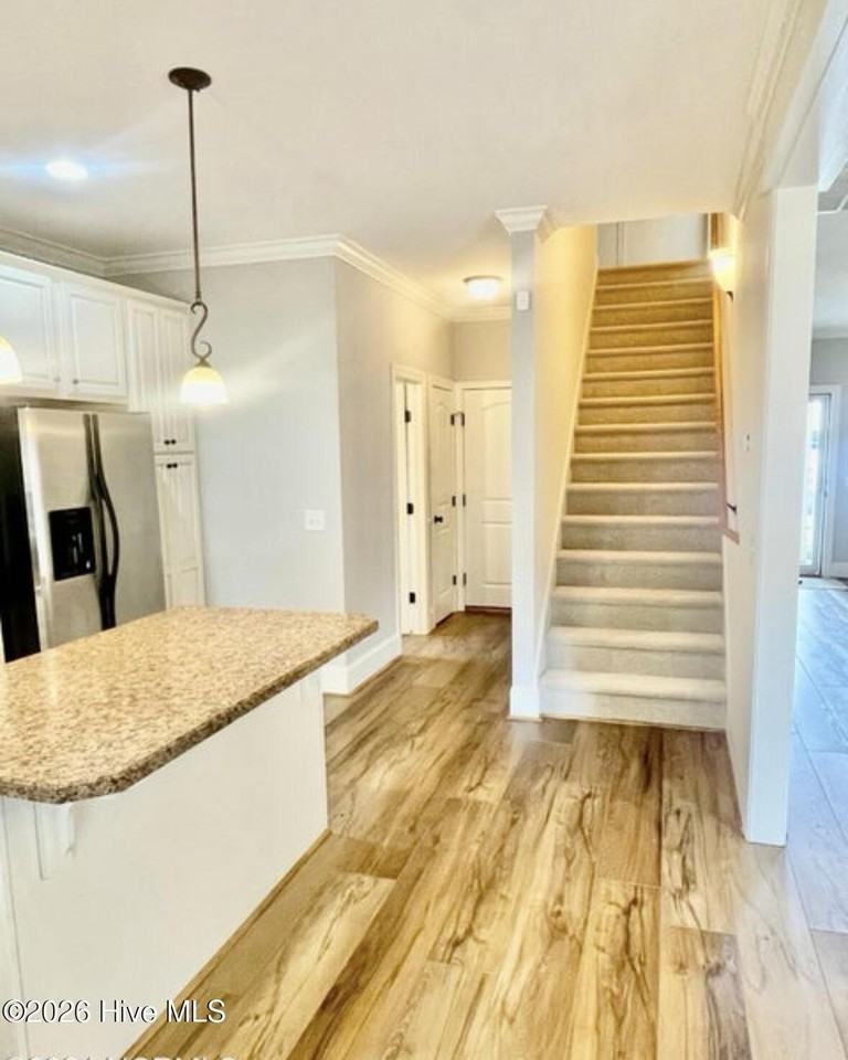 1612 Brook Hollow Dr Unit B - Photo 5 of 14