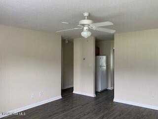 586 Haws Run Rd Apt 35 - Photo 3 of 9
