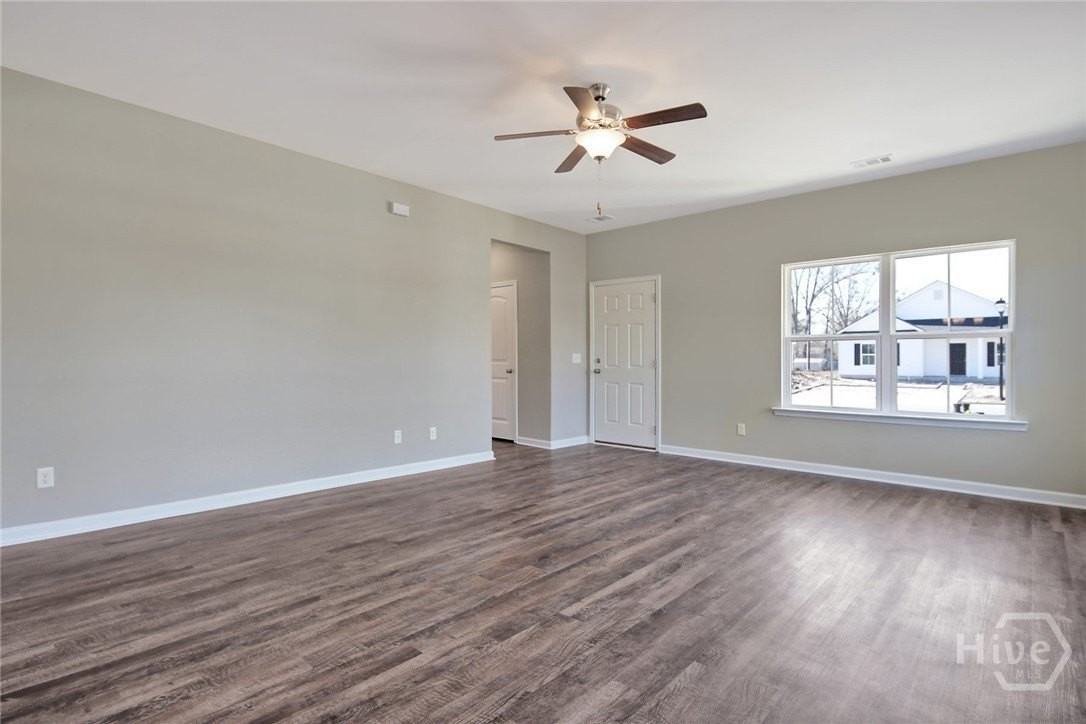 12 Kennah Ct - Photo 5 of 31