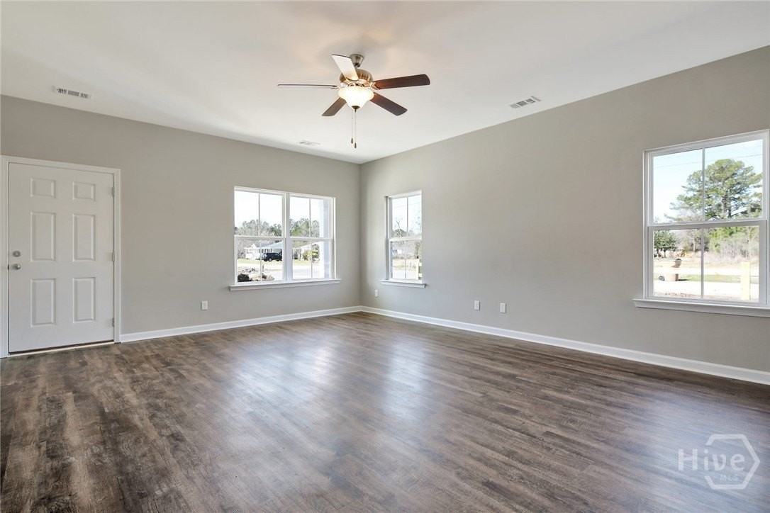 12 Kennah Ct - Photo 6 of 31