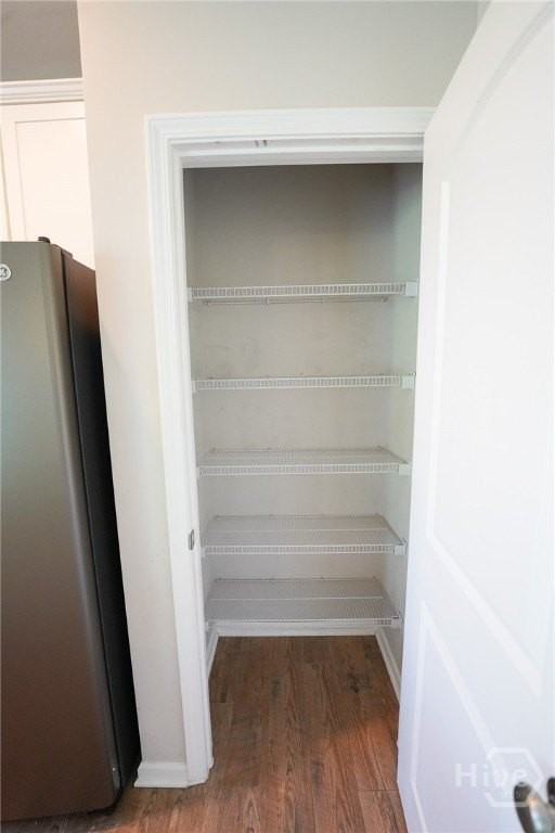 215 Shelton St - Photo 6 of 37