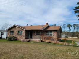 featured image of 127 Laurel St