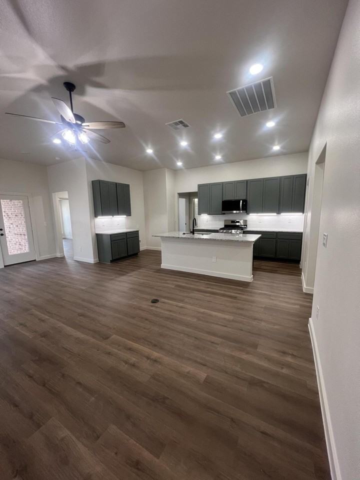 Gary Ave - Photo 4 of 25