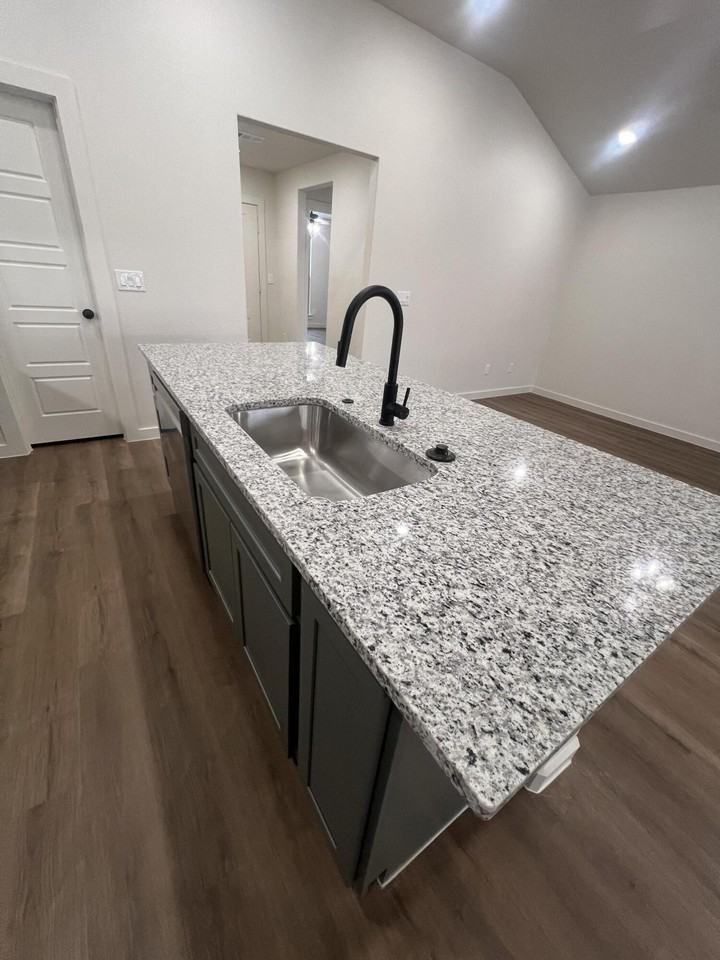 Gary Ave - Photo 7 of 25