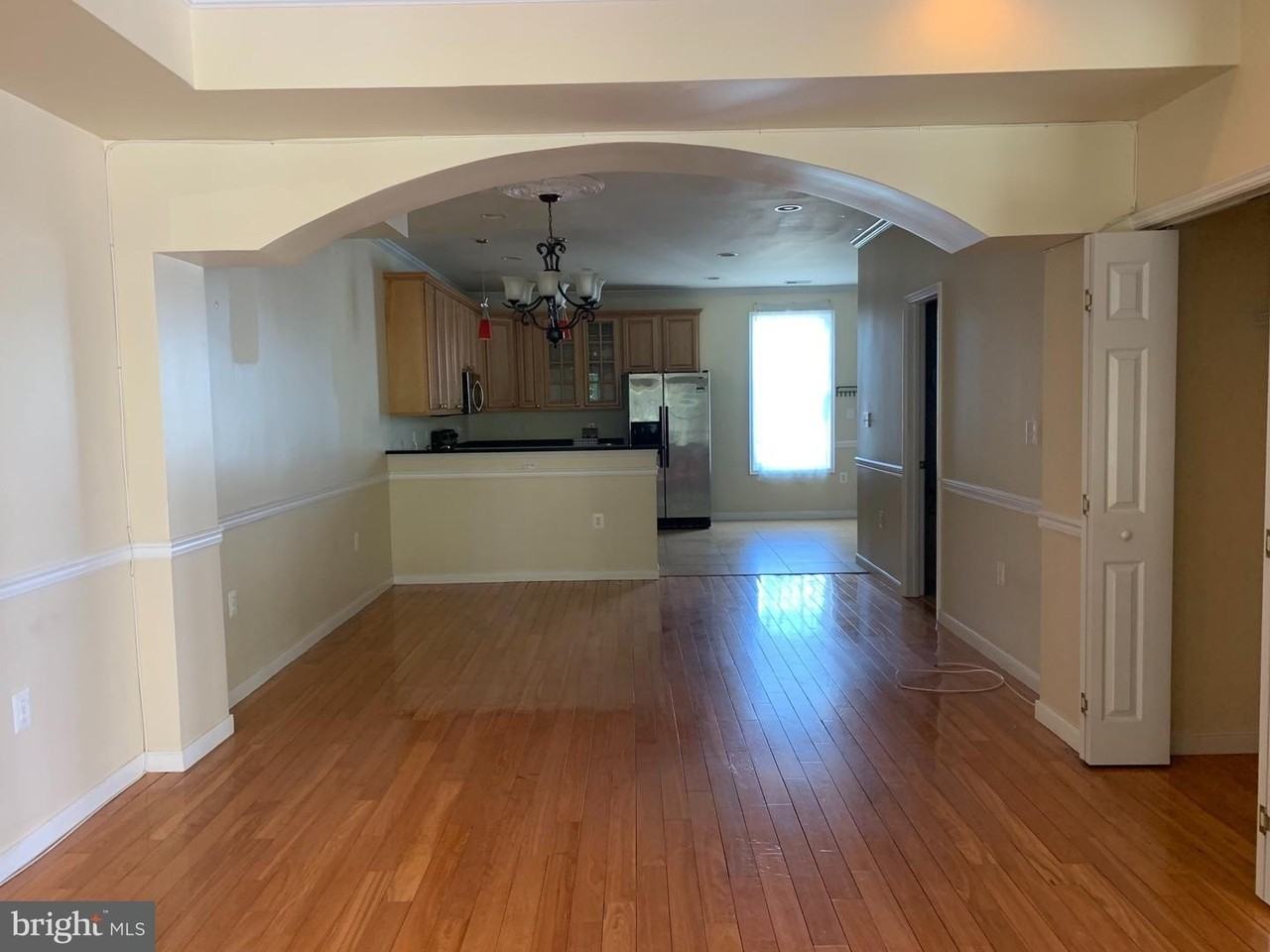 2237 14th St Se - Photo 7 of 32