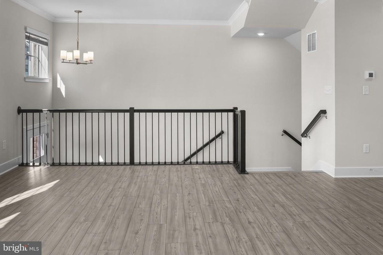 1705 Watercrossing Rd - Photo 7 of 42