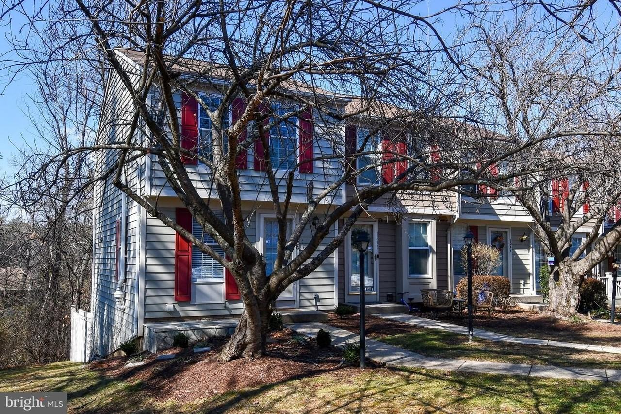 1648 Fieldthorn Dr - Photo 3 of 31