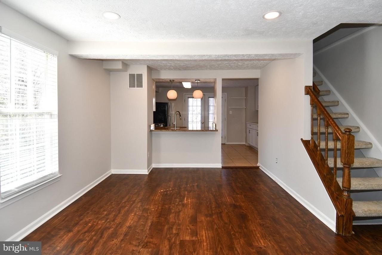 1648 Fieldthorn Dr - Photo 5 of 31