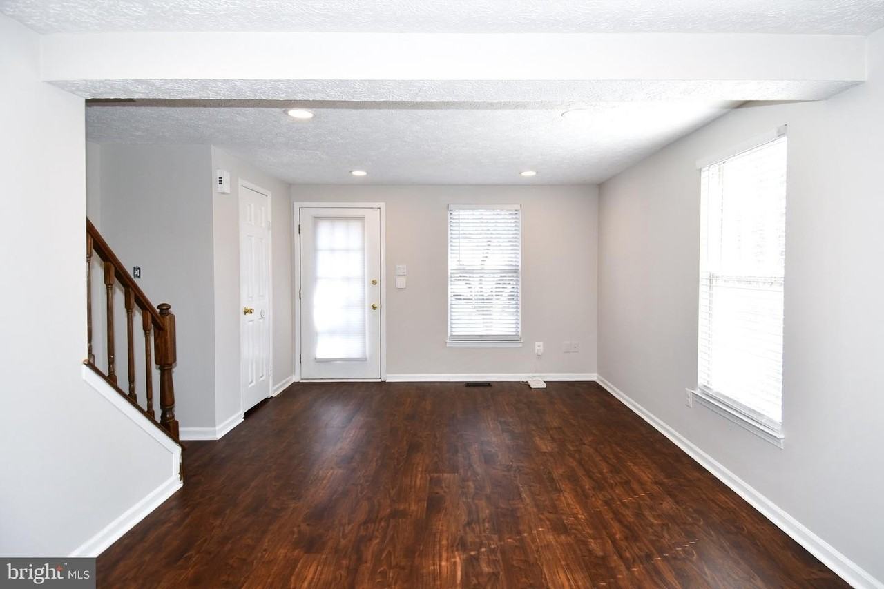 1648 Fieldthorn Dr - Photo 6 of 31