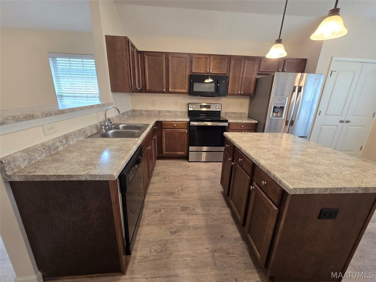 456 Buena Vista Way - Photo 4 of 19