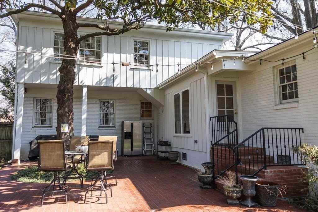 3719 S Woodland Dr - Photo 3 of 24