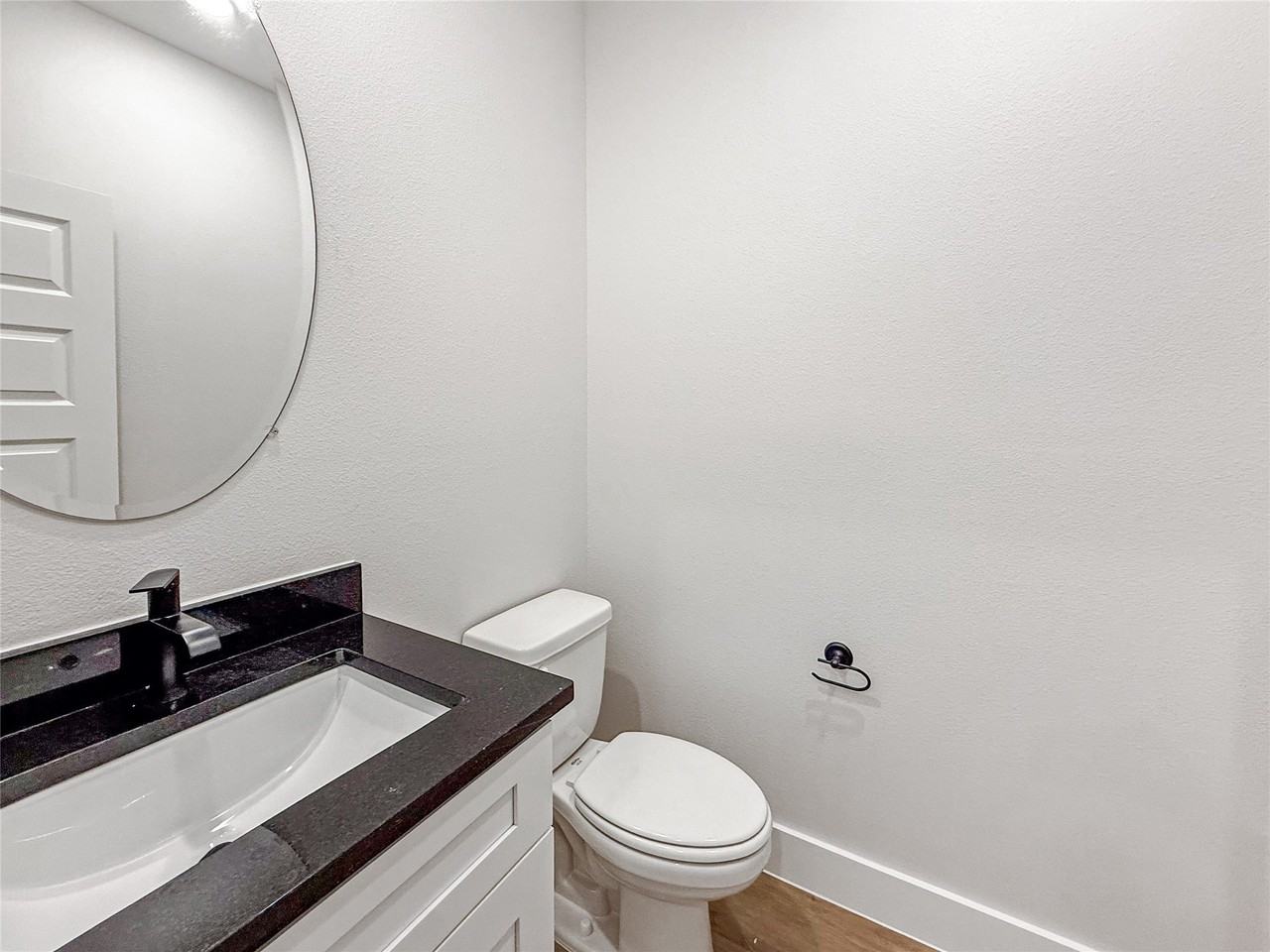 5601 Mobeetie Loop - Photo 7 of 23