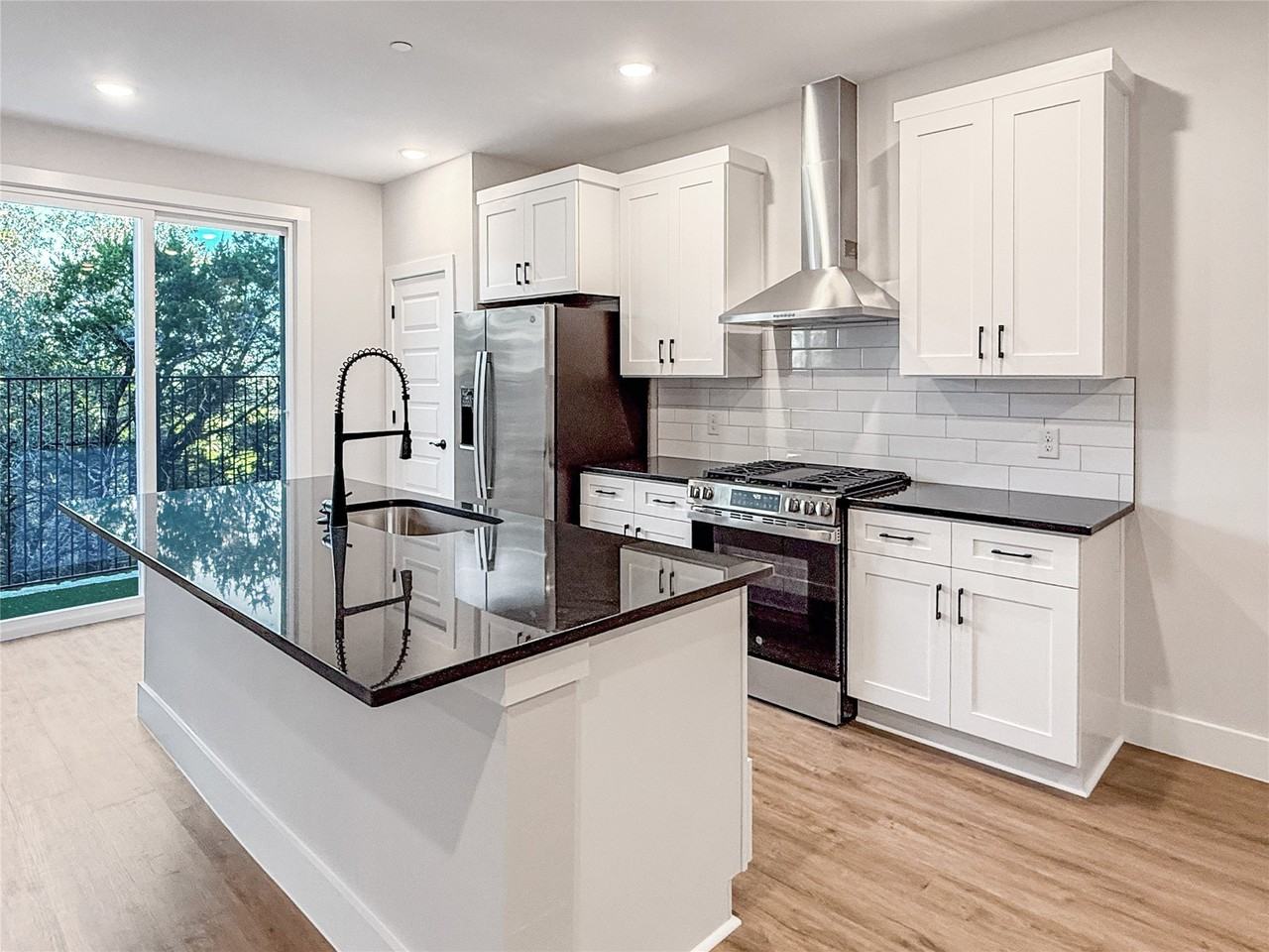 5603 Mobeetie Loop - Photo 5 of 22