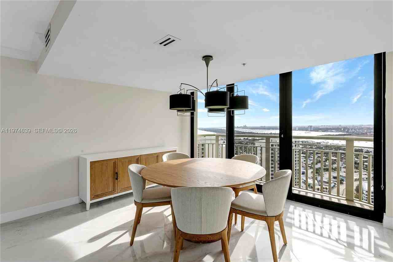 3000 N Ocean Dr #41F - Photo 5 of 33