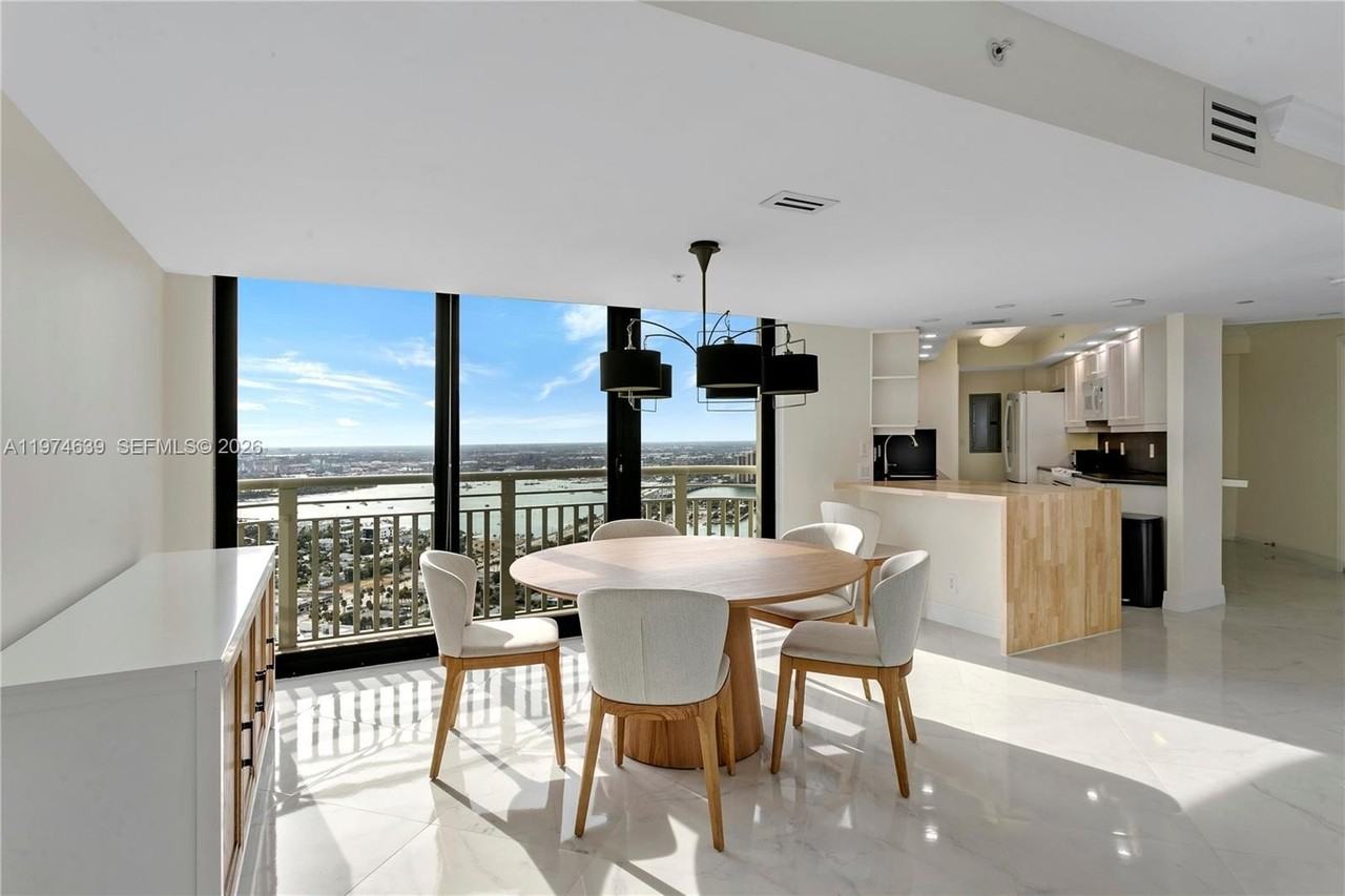 3000 N Ocean Dr #41F - Photo 6 of 33