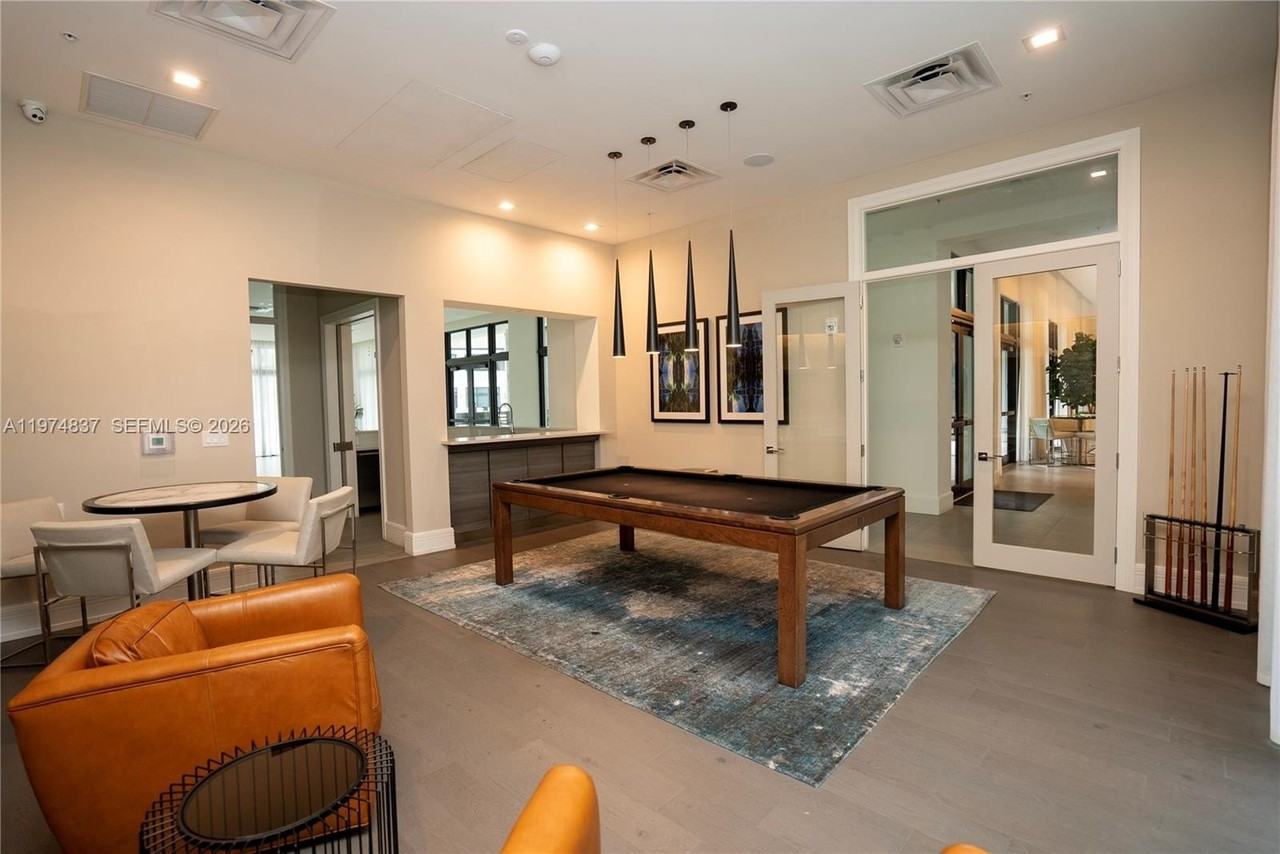 4700 Nw 84th Ave #16 - Photo 3 of 11