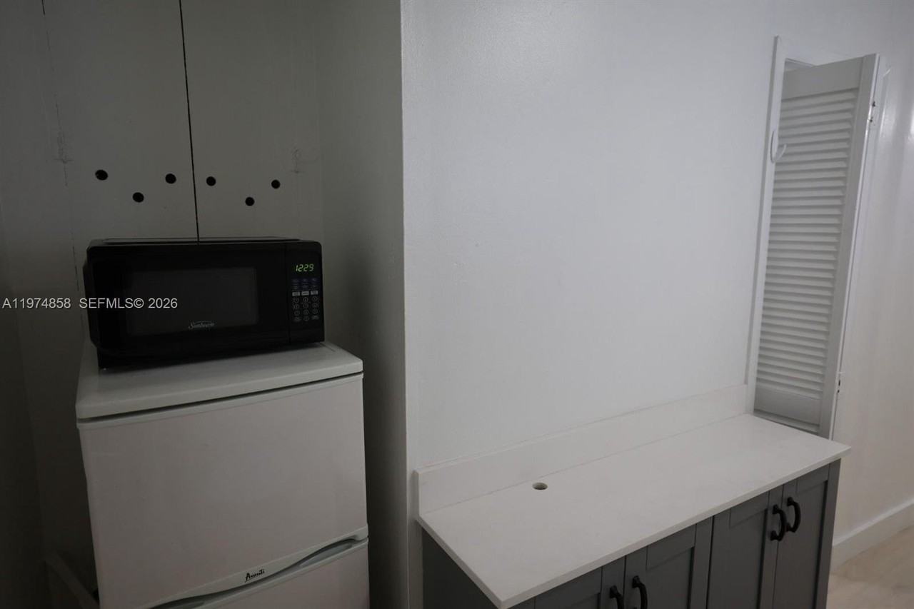 4521 Sw 5th Ter #2 - Photo 4 of 9