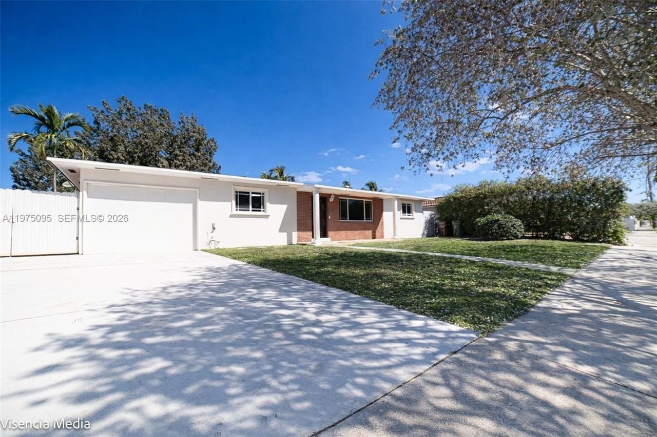 783 W 78th St #1 - Photo 3 of 50