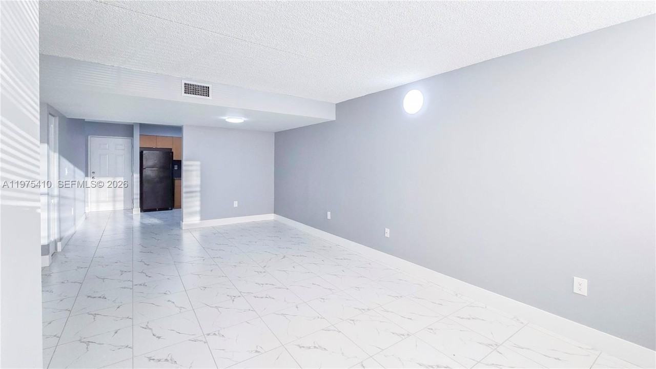 6045 Nw 186th St #307 - Photo 3 of 28