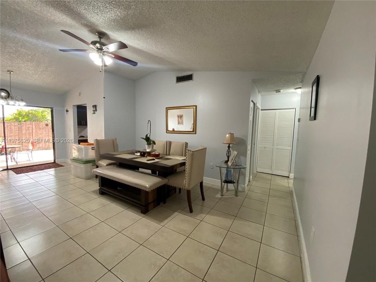 13707 Sw 51st Ter - Photo 6 of 36