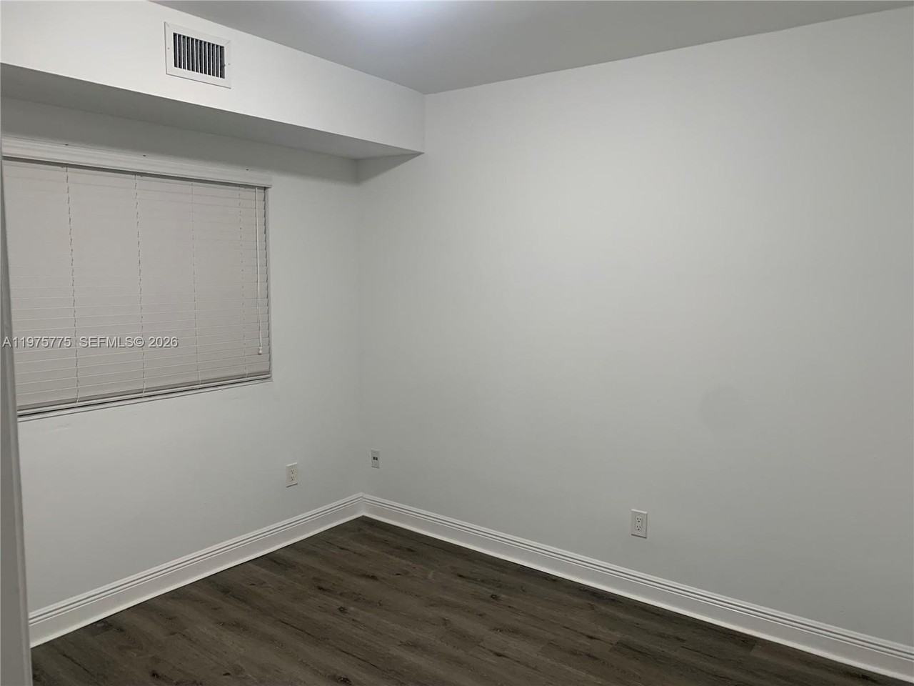 1218 Salzedo St #5 - Photo 7 of 10