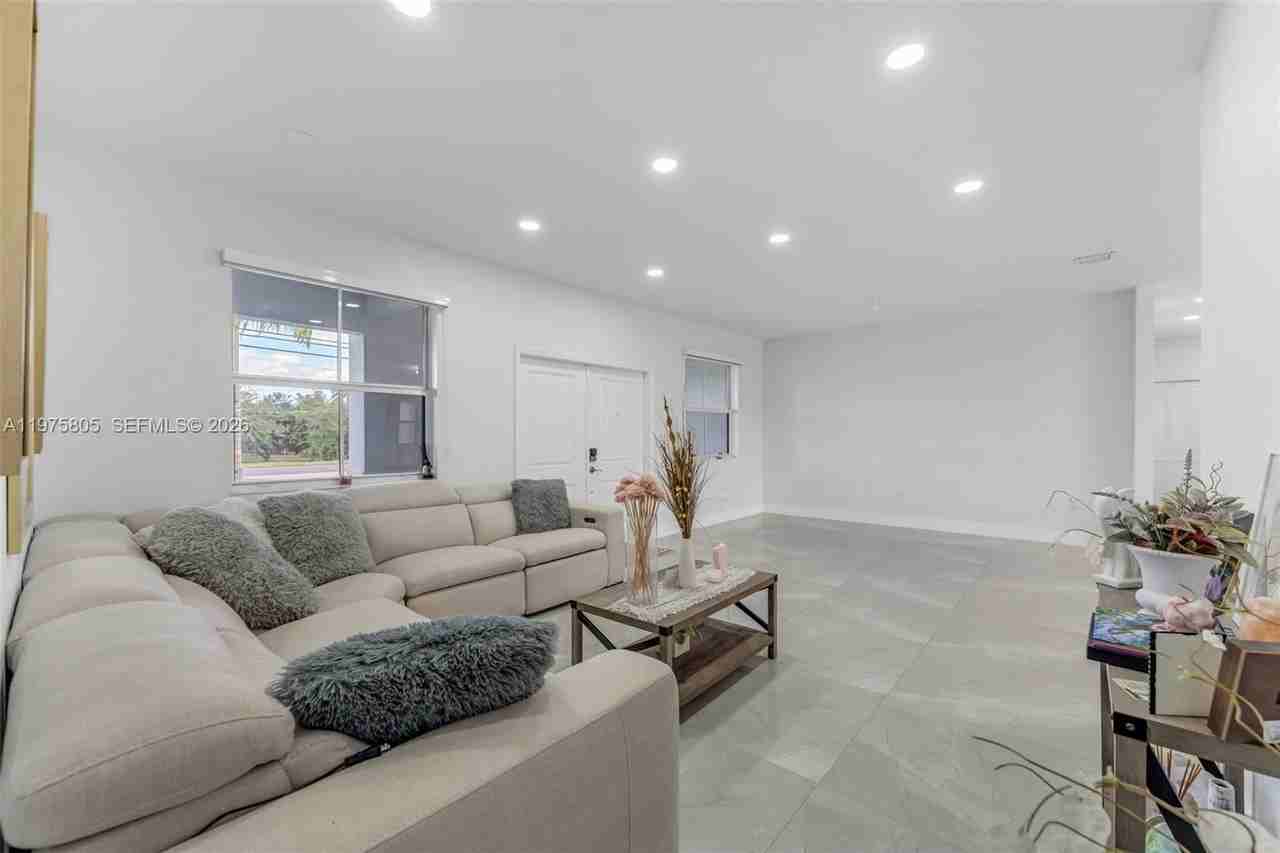 19866 Sw 320th St #0 - Photo 5 of 50