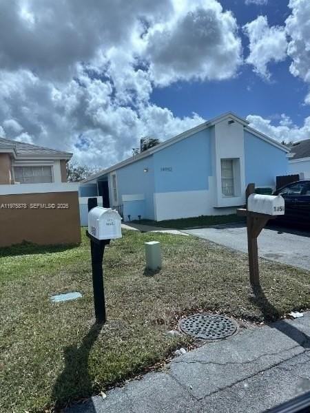 14952 Sw 75th Ter - Photo 2 of 9