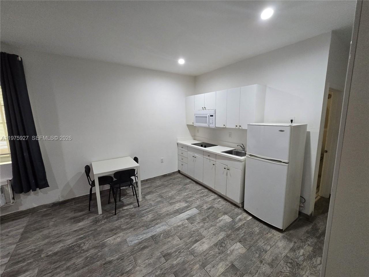 1345 Pennsylvania Ave #3A - Photo 3 of 19