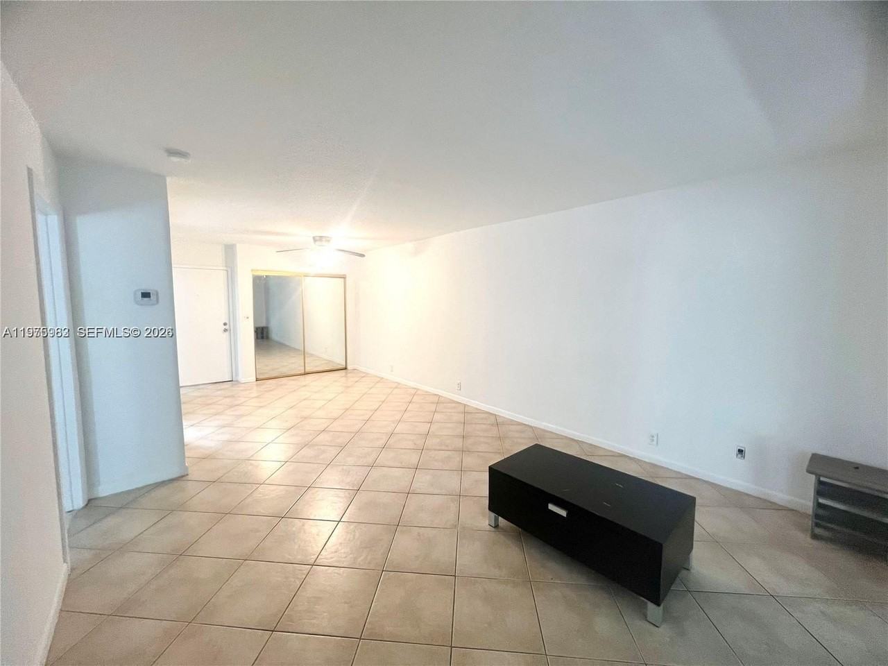 3115 Oakland Shores Dr #E208 - Photo 5 of 10