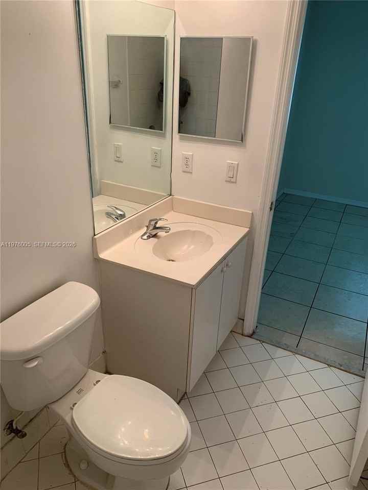 1250 Se 29th St #205-58 - Photo 6 of 12