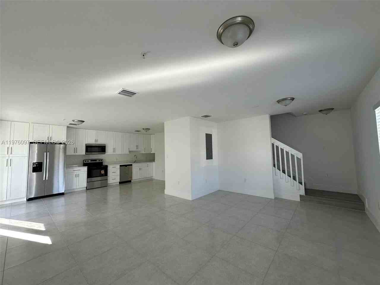 11288 Sw 187th St #11288 - Photo 3 of 16