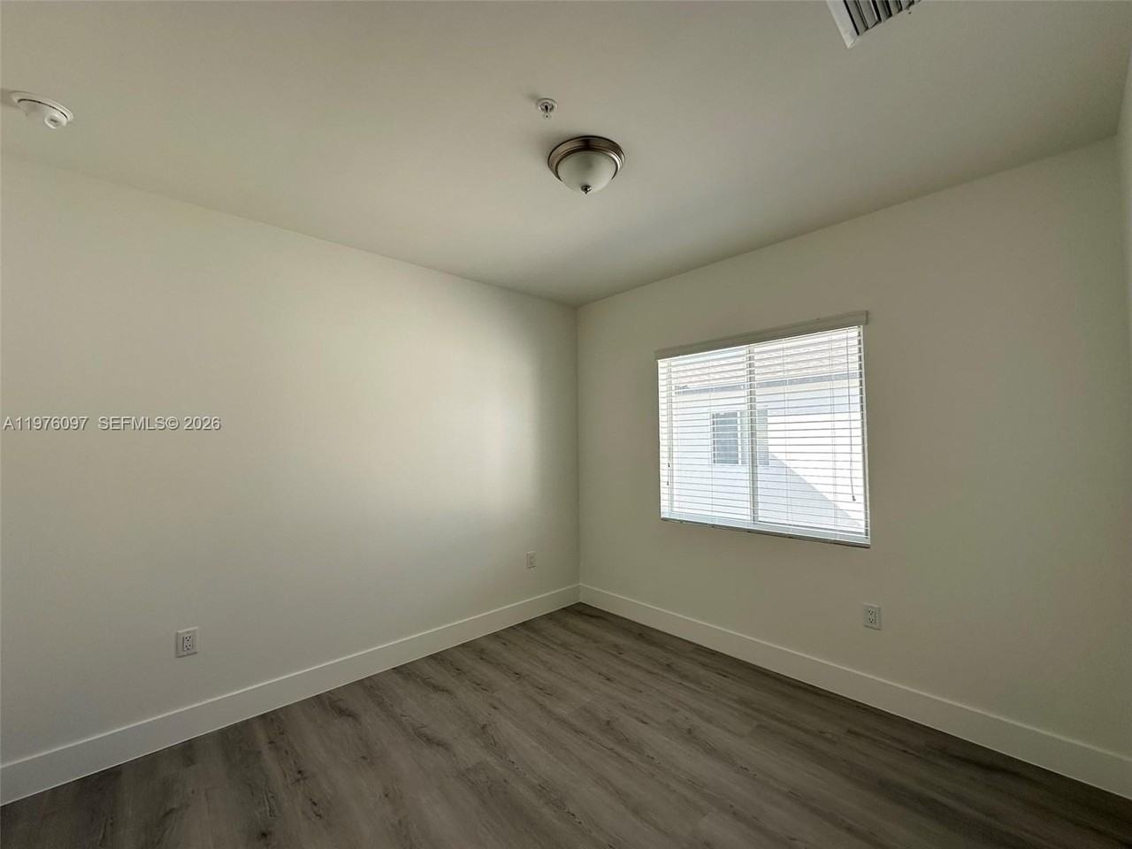 11288 Sw 187th St #11288 - Photo 7 of 16