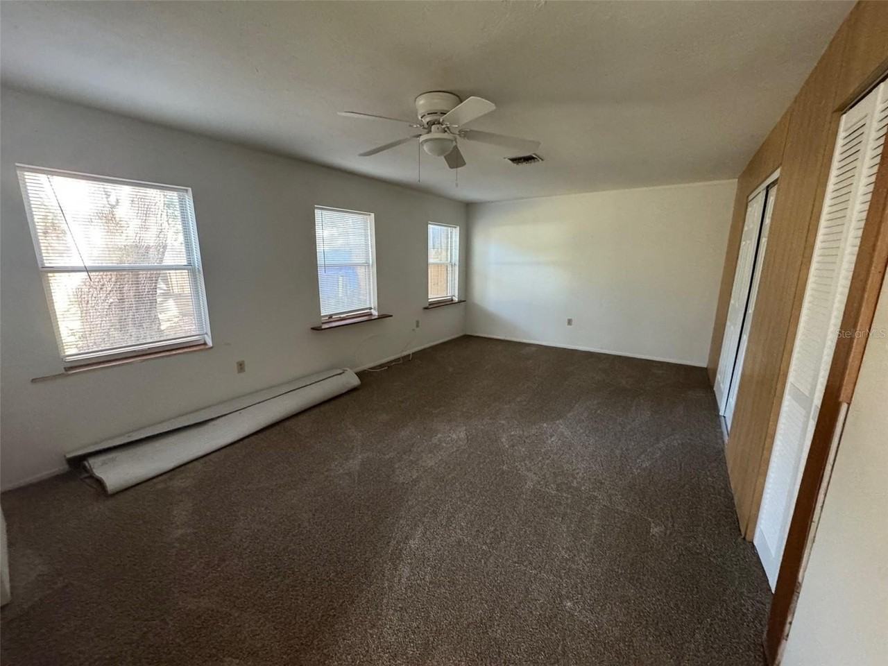 4908 21st St W - Photo 5 of 10