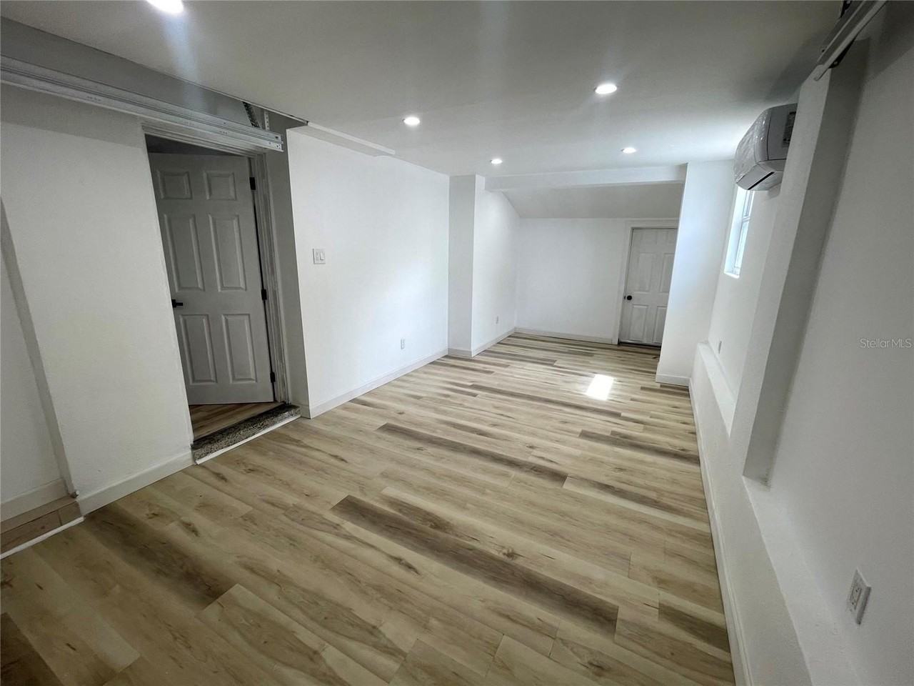 3717 Belmont Blvd - Photo 4 of 50