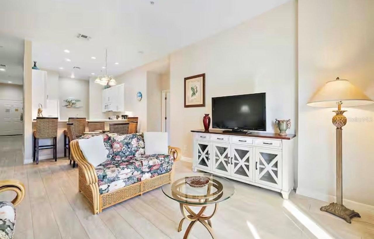 408 Lucaya Loop #408 - Photo 3 of 16