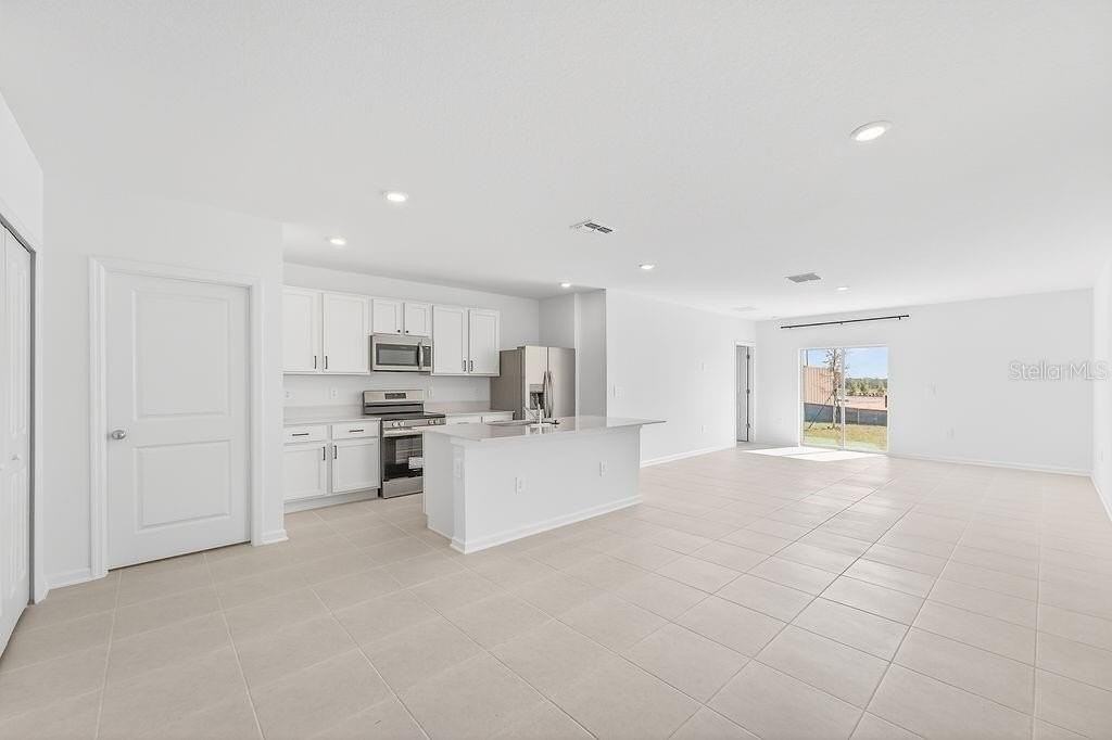 2182 Lasso Loop - Photo 4 of 47