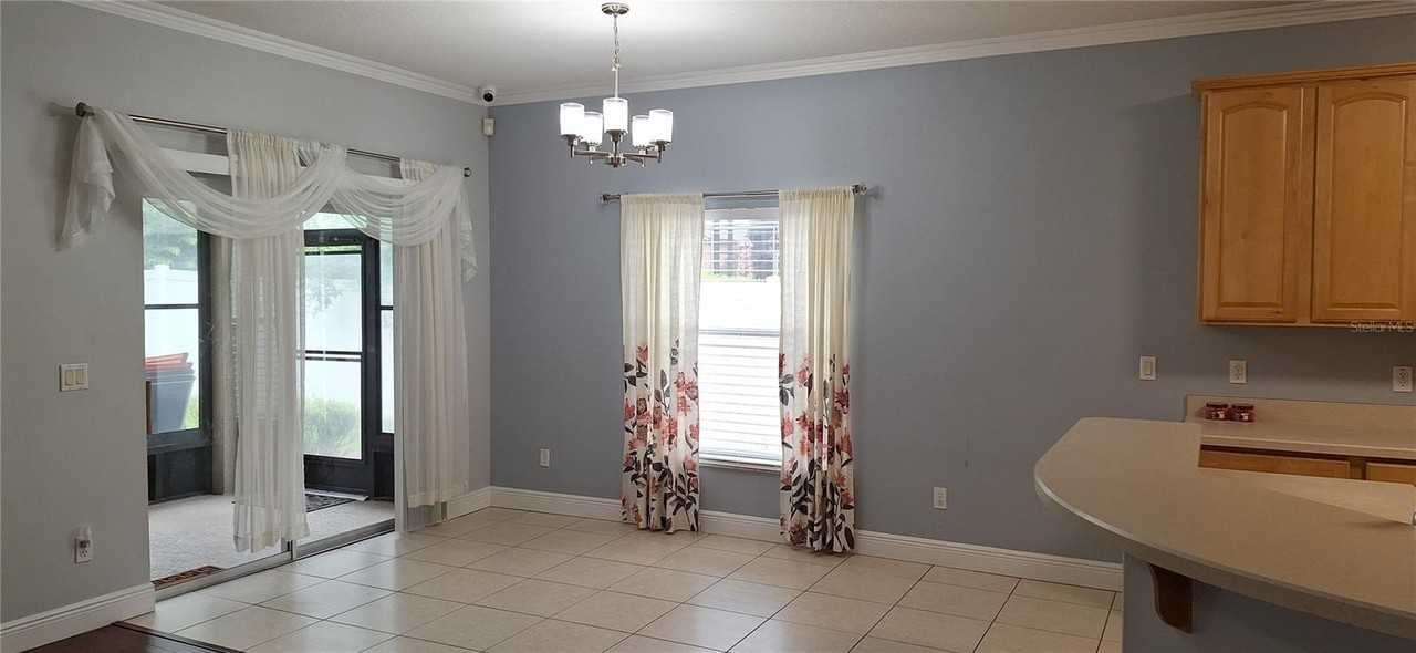 628 Cimarosa Ct - Photo 6 of 14